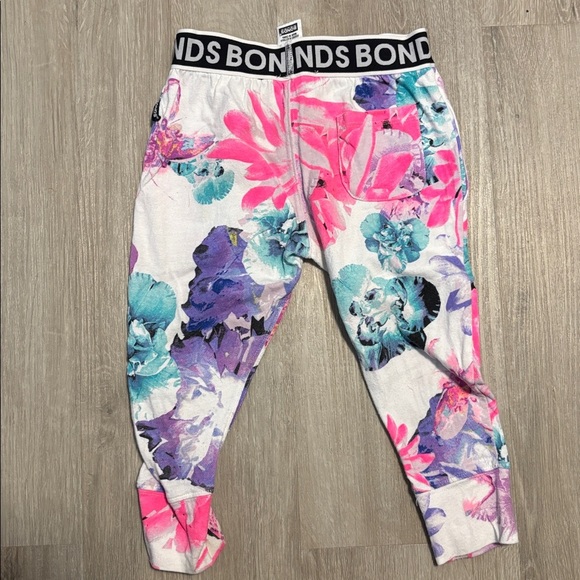 Bonds Colorful Floral Joggers - Picture 2 of 2
